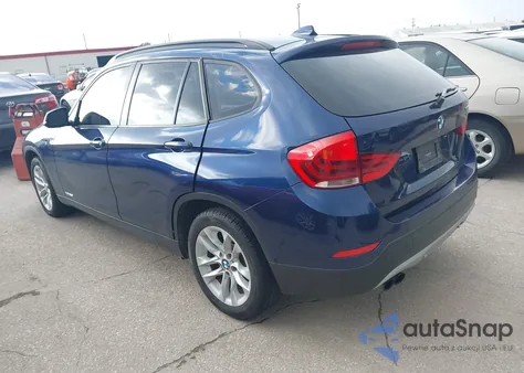 2015 BMW X1 xDrive28I из США, поврежденный, VIN WBAVL1C50FVY36247